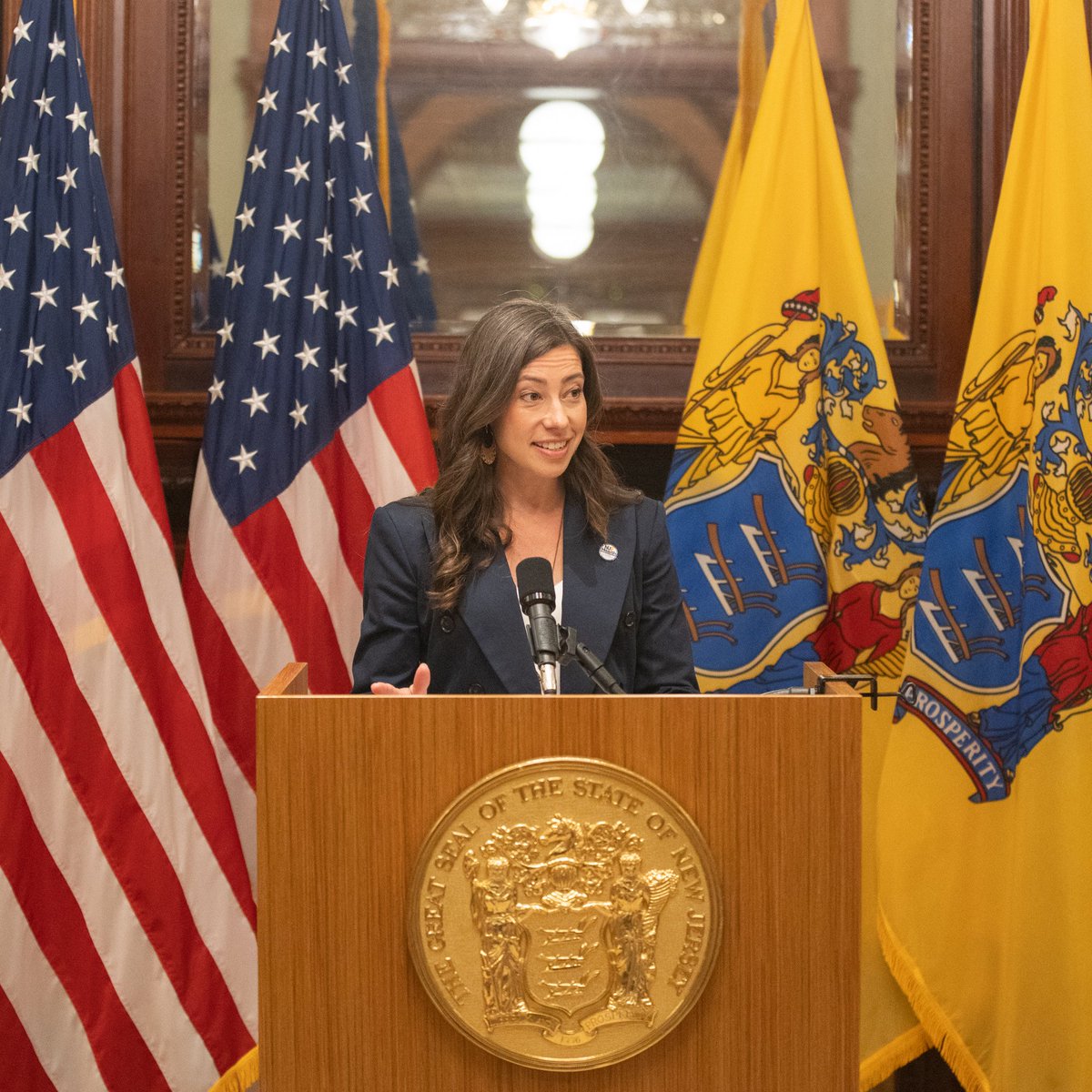 Honored to host the swearing-in for our new @NJDeptofHealth Commissioner Dr. Kaitlan Baston! Dr. Baston's background in behavioral health, public health, and maternal & infant care makes her uniquely qualified to lead the Department of Health & build a healthier future for all.