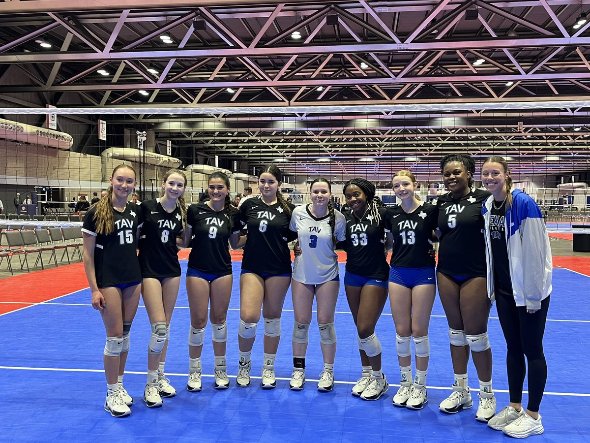#TAV16Gold goes 3-0 on Day 3 of the Show Me National Qualifier in 16 American! #GoTAV