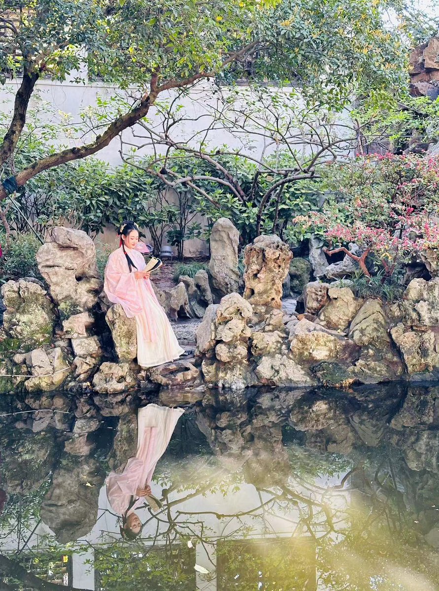 现时铭文欠缺流动性，难有落地应用，起不来就真归零了。。。如果一定要持有，那就是龙头#Ordi