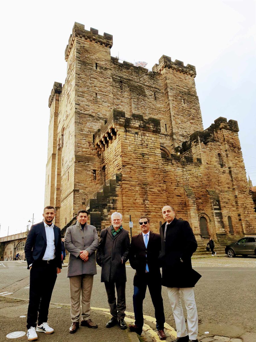 Historic tour of Newcastle for Iraqi delegates from Mustansiriyah University who visited @UniofNewcastle to sign a new research and teaching agreement. @NCL_OralHistory