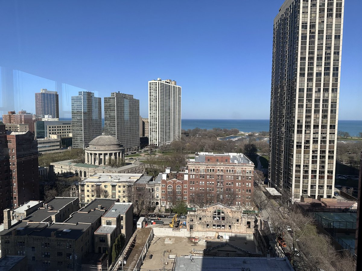 CheapSeats411's tweet photo. I❤️Chicago
#SpringtimeChi https://t.co/RmMnHMB2uJ