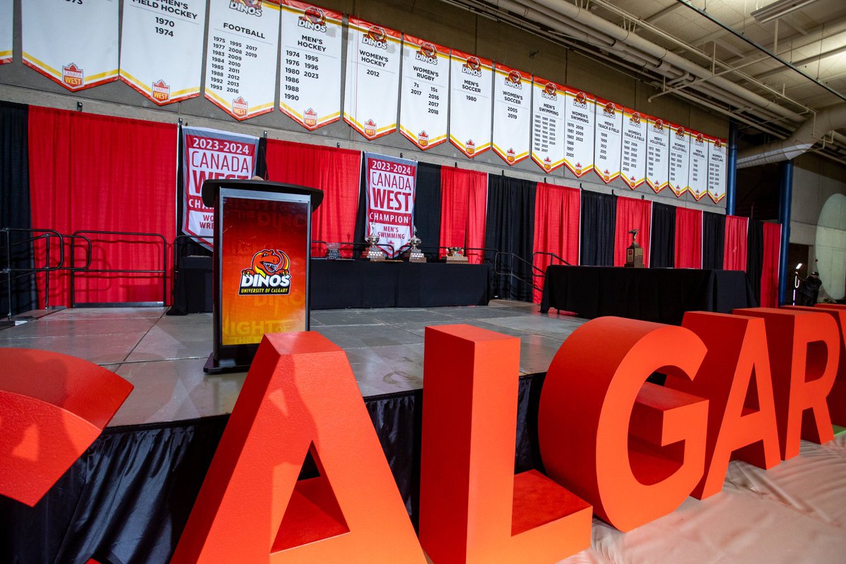 The stage is set for the 56th Annual Night of the Dino. #GoDinos