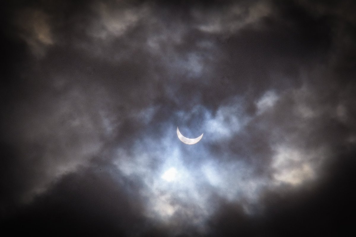 MedicatedVisua1's tweet photo. #SolarEclipse2024 https://t.co/2Ss2B7ZEIZ