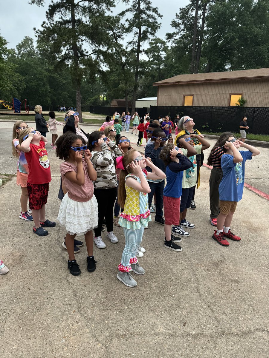 Hailey Elementary tweet media