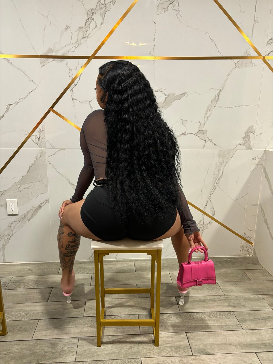 MIAMÌ🥵 tweet media