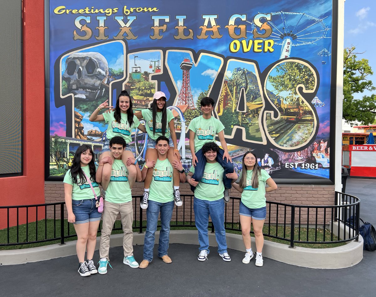 Ready to have a blast at @SixFlagsOverTX #OFOD #THEDISTRICT #Stuco #TASC #DistrictIX @dvhsyisd @ysletaisd @TASC_StuCo @District9StuCo @cmlopez1