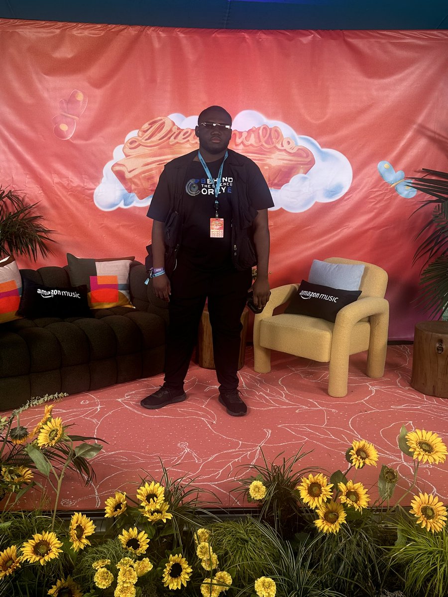 Corey B Media tweet media