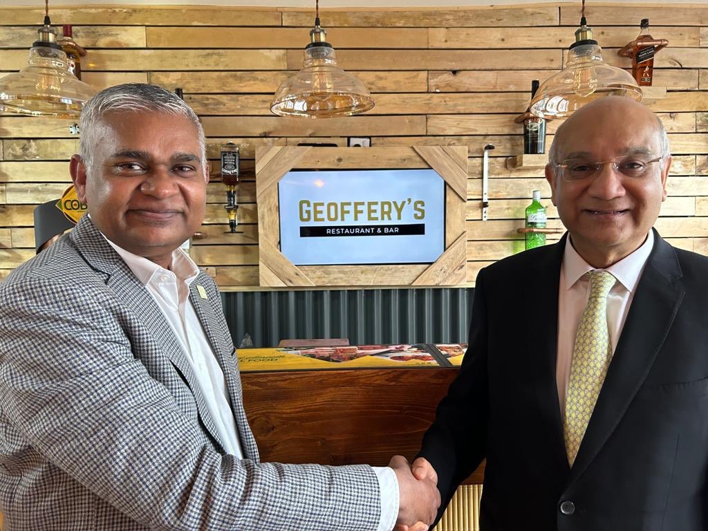 Keith Vaz (@keithvaz144) on Twitter photo Delighted to be at the launch of National Samosa week with a Curry King of Leicester <a href="/RomailGulzar/">Romail Gulzar FRSA</a> at his swanky new Leicester restaurant Geoffrey’s yum yum. Delighted to be at the launch of National Samosa week with a Curry King of Leicester <a href="/RomailGulzar/">Romail Gulzar FRSA</a> at his swanky new Leicester restaurant Geoffrey’s yum yum.
