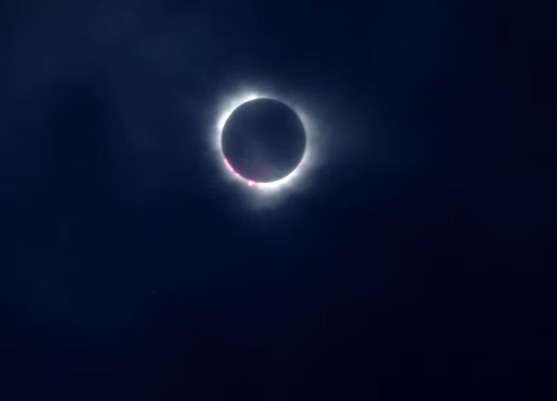 Amazing #SolarEclipse2024 photos from my hometown in upstate NY! Couldn’t make it back on time from #EAU24 but grateful to N Scott Trimble & Dennis Nett for sharing these amazing pics on @syracusedotcom