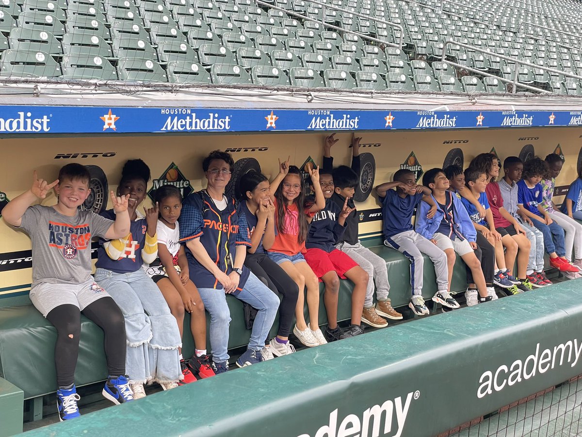 It was a great day for a field trip to Minute Maid Park! #WorldChanger #BeTheEffect