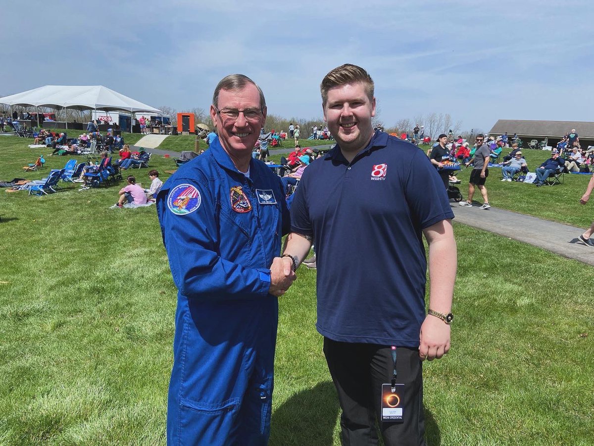 Just an absolutely amazing day covering the Toal Solar Eclipse here in Indy! And to top it off, got to interview @nasa Astronaut Mark Brown. What a day at @connerprairie for @WISH_TV. #WISHEclipse