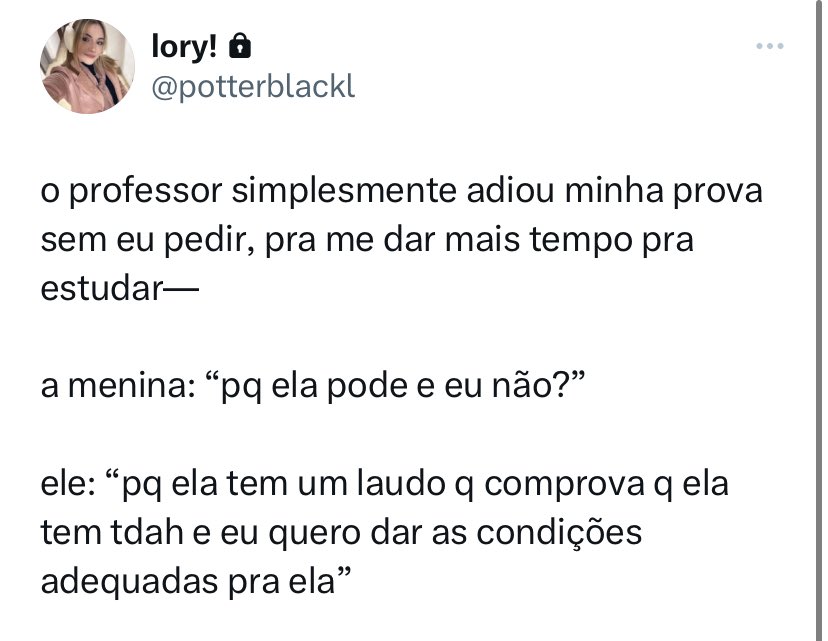 lorisstudy's tweet image. gnt olhem isso

ser queridinha dos professores tem seus privilégios