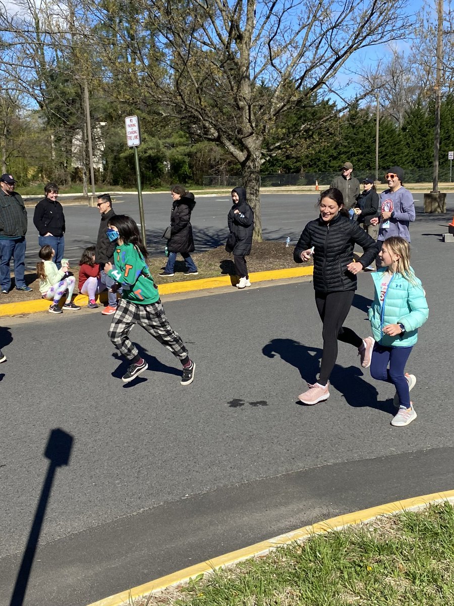 KentGardens's tweet photo. Spring Spectacular Fun Run! #kgpride #StrongerTogether #WeAllBelong https://t.co/uEKgMN6CHv