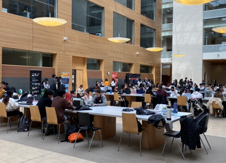 The youCode Hackathon, hosted by UBC Women in Data Science & UBC Women in Computer Science and sponsored by Arc'teryx, was in full swing over the weekend on campus, drawing over 200 participants! ubcyoucode.com #hackathon #UBC #womenwhocode @ubcwics @Arcteryx