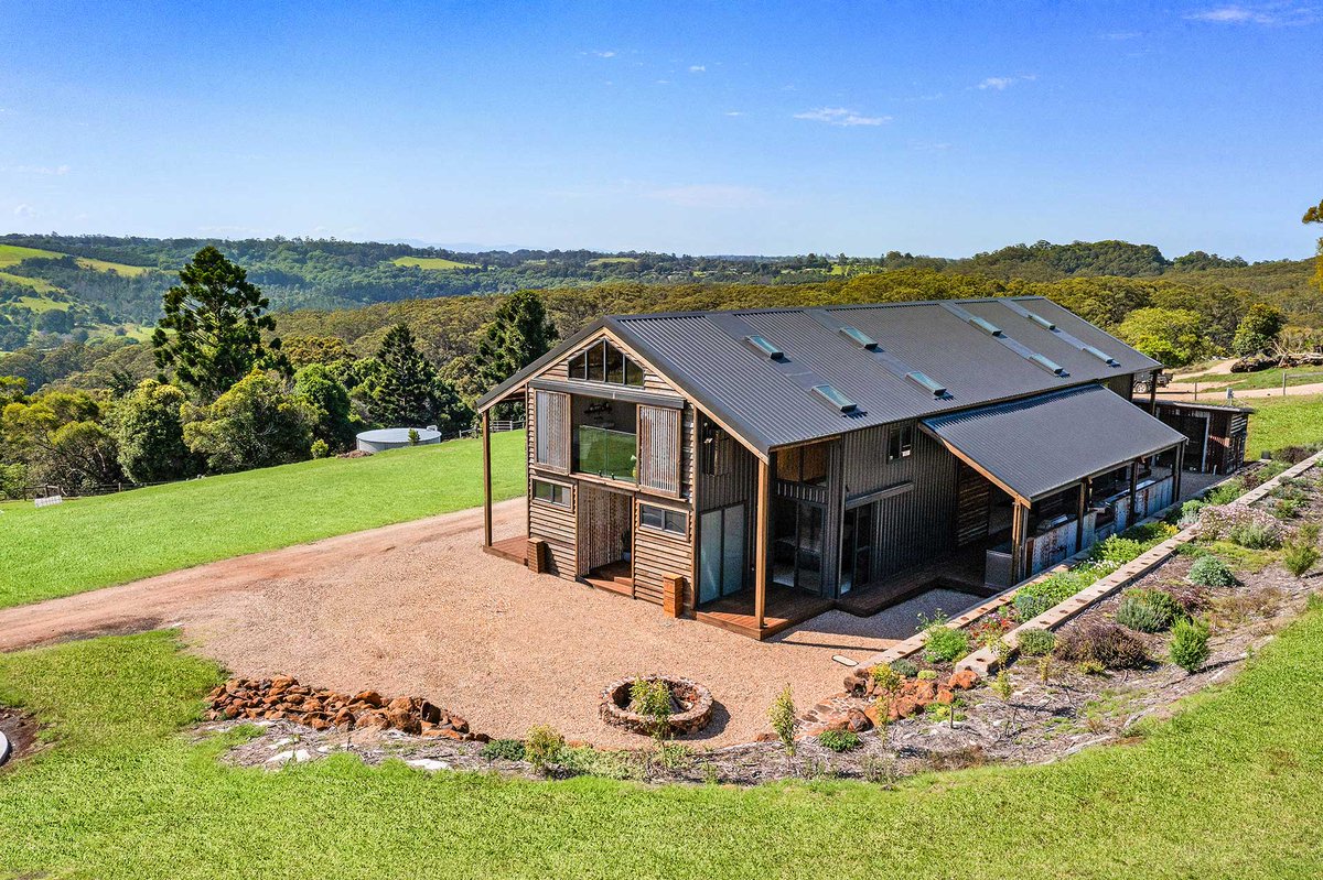 sozu haus tweet media