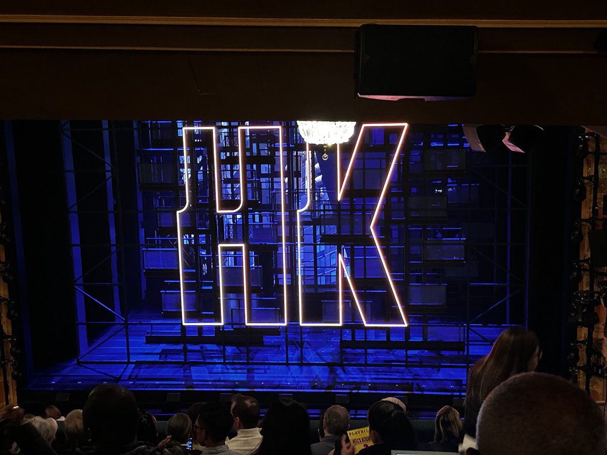 Alicia Keys … showtime “Hell’s Kitchen - An Alicia Keys Musical on Broadway” #theater #HellsKitchen