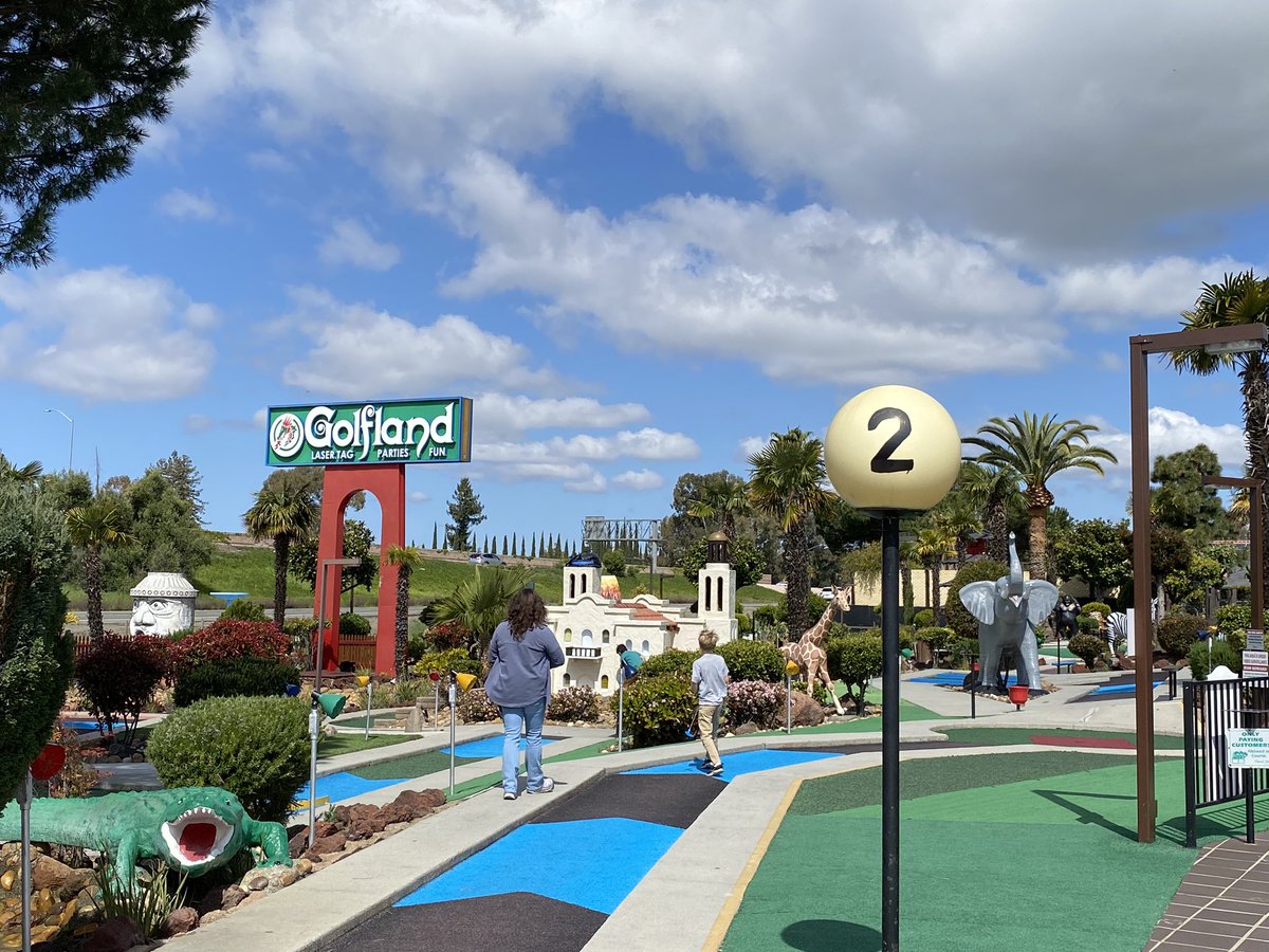 Yesterday, during spring break special. I have went to the New Golfland, in Milpitas! I haven’t been to this second golfland before, since it So long that my parents thought it was so far. Plus I couldn’t play it. But I just want to seeing around. ⛳️🐉🏰