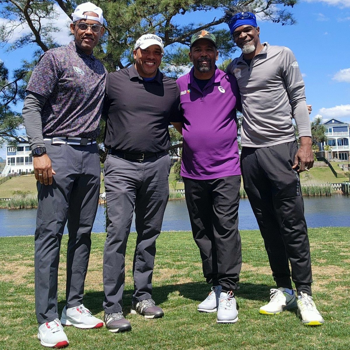 coachperry10's tweet photo. What a great weekend with these brothas!!  #MyrtleBeach #golftrip #30piece #21and41 https://t.co/Xwoj7hnqQg