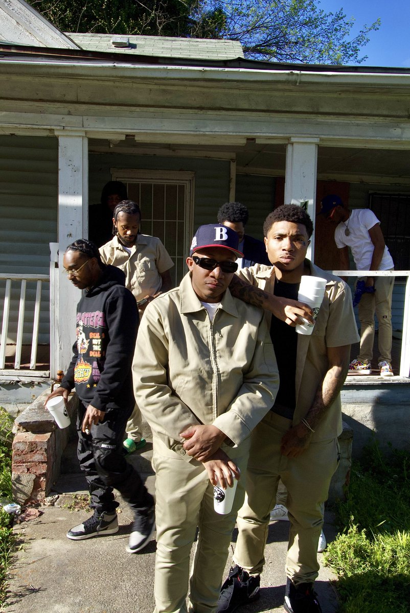 Jiggs285's tweet image. "Never seen a nigga win a chip🏆without a team, so what I want for me I want for Berg, the real kno what I mean!!!"🥨🛣️ #BOTBOTW