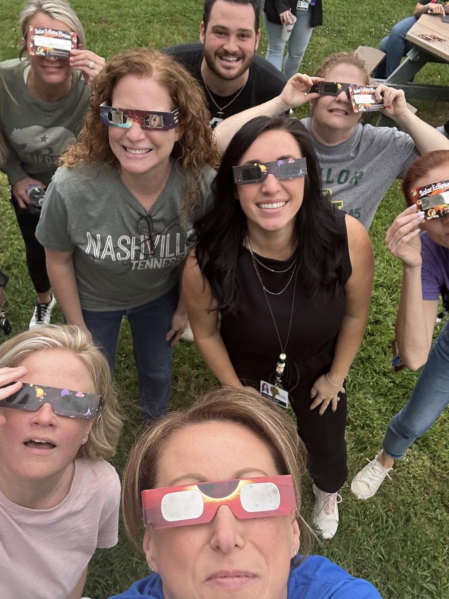 Sandy Varner tweet media