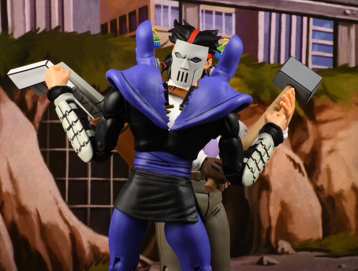 “This is some weird kind of brainwashing. I’m gettin’ outta here!” 😆 Here’s some teaser pics for my next review. Business Suit Casey Jones! <a href="/NECA_TOYS/">NECA</a> #TMNT 🏒🐢