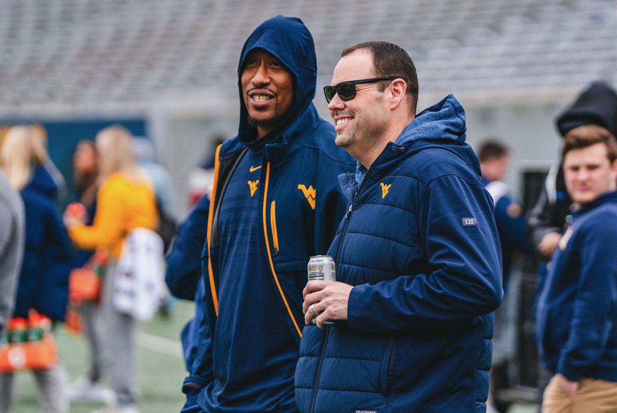 Always great to have Mountaineer Legends @_IamKJ8, @dsv, @BIrvin_WVU11, & @AvonCobourne home 🔥