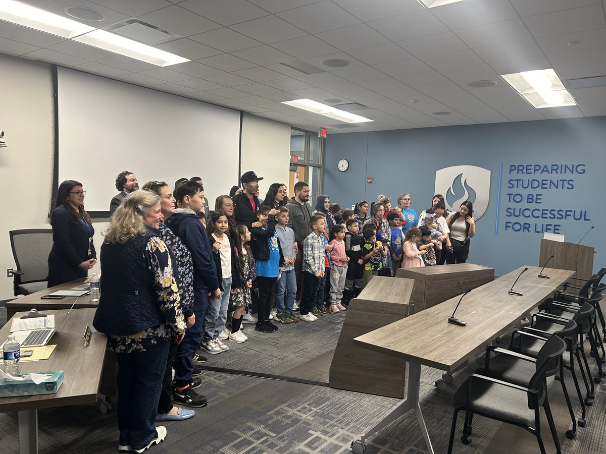 Great start to our BOE Meeting tonight with the @D59JohnJay Newcomer Chit Chat Club! We learned about the club, what the students like, and sang along with them. #D59Learns