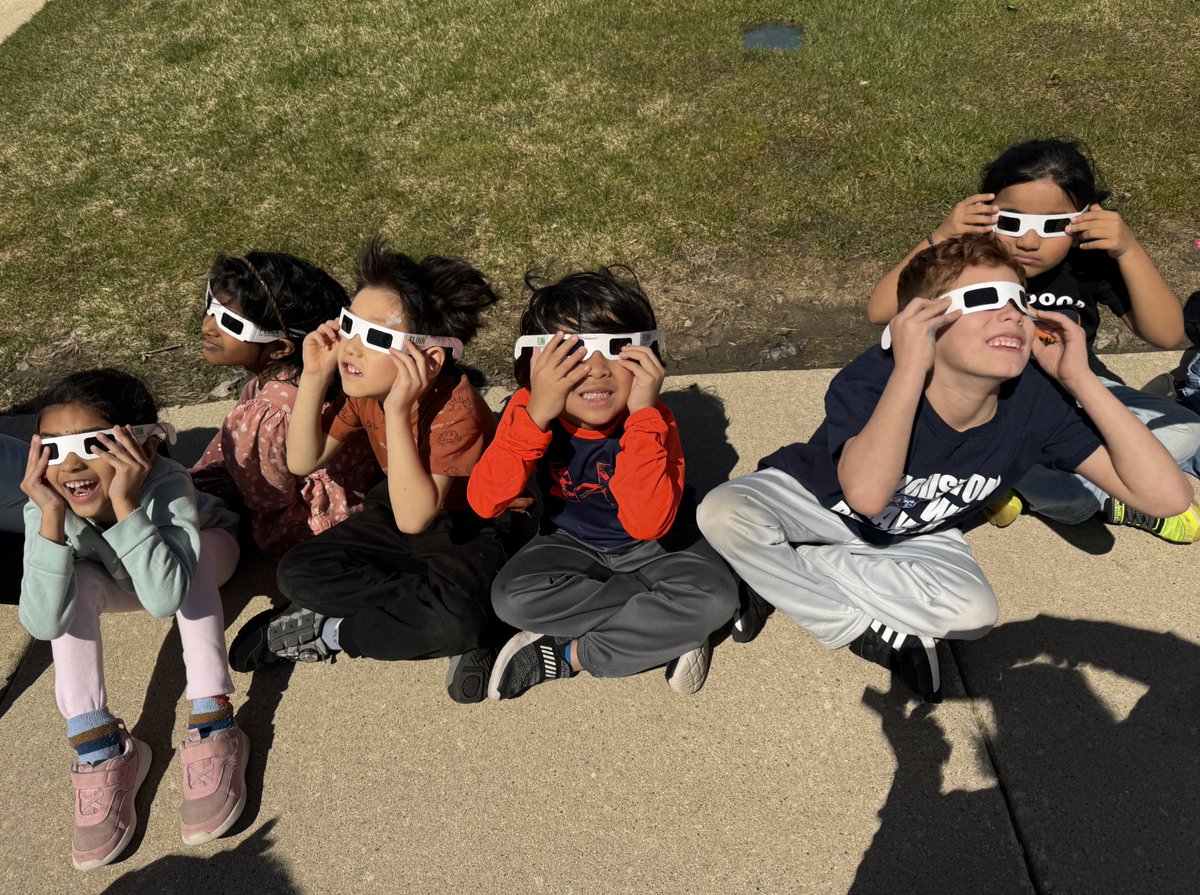 Melissa Eaton tweet media