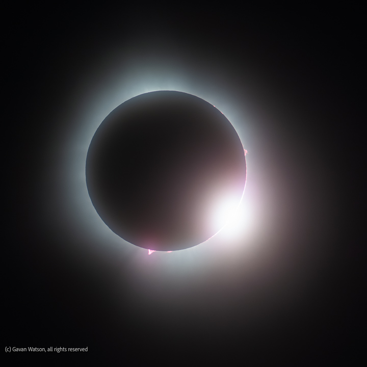 Closing moments of totality from this afternoon's total solar eclipse, with the so-called 'Diamond Ring' making it's appearance. #SolarEclipse2024