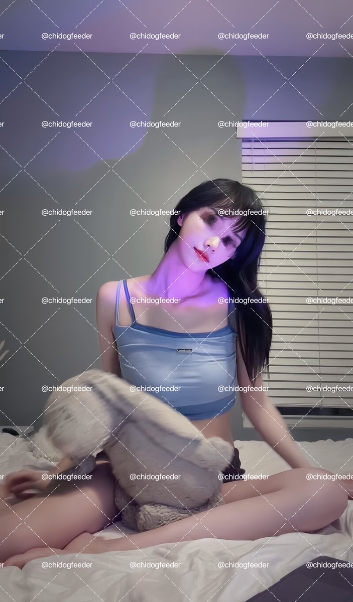 chidogfeeder's tweet photo. 反差母狗小z返场，旅行的回来的小狗欲望强烈  #母狗  #女奴 #反差  #淫荡 #反差婊 #留学生 #性瘾 https://t.co/XZHyaE6h1J