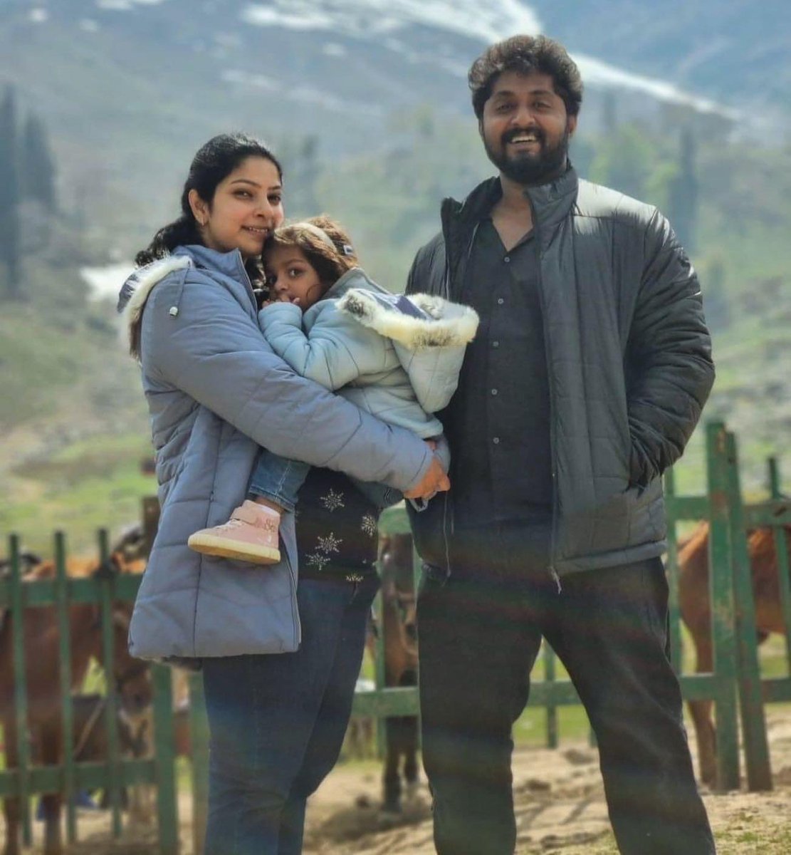 Dhyan Family!📸

#DhyanSreenivasan |
#ArpitaSebastian