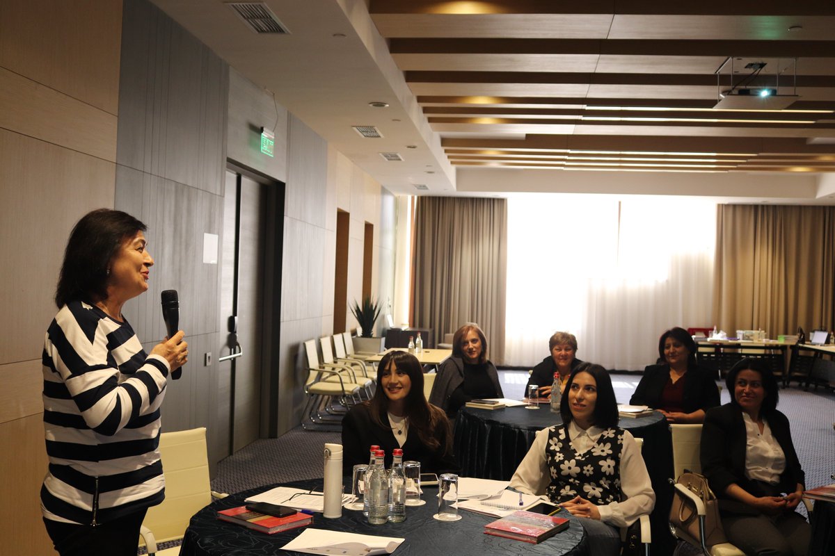 W/frame of Women in Politics, Public Administration & Civil Society project, Women Leadership School was organized for 15 community council members & administrative heads from 11 communities of Armenia 2 strengthen their community leadership capacities. @UKinArmenia #UKGGFArmenia