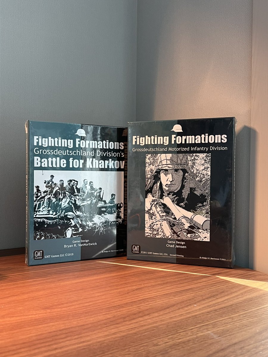 So excited😎 Fighting Formations by Chad Jensen @gmtgames #boardgame #настольнаяигра #보드게임 #ボードゲーム #brettspiel #jeudeplateau #giocodatavolo #tabletop #tabletopgames #juegodemesa #棋盘游戏 #wargame #gmtgames