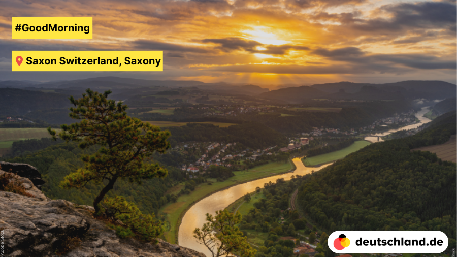 🌅 #GoodMorning from Saxon Switzerland. 💦 Did you know that the #Elbe, which flows through the Elbe Sandstone Mountains, is the second-longest river in #Germany after the #Rhine? #PictureOfTheDay #river