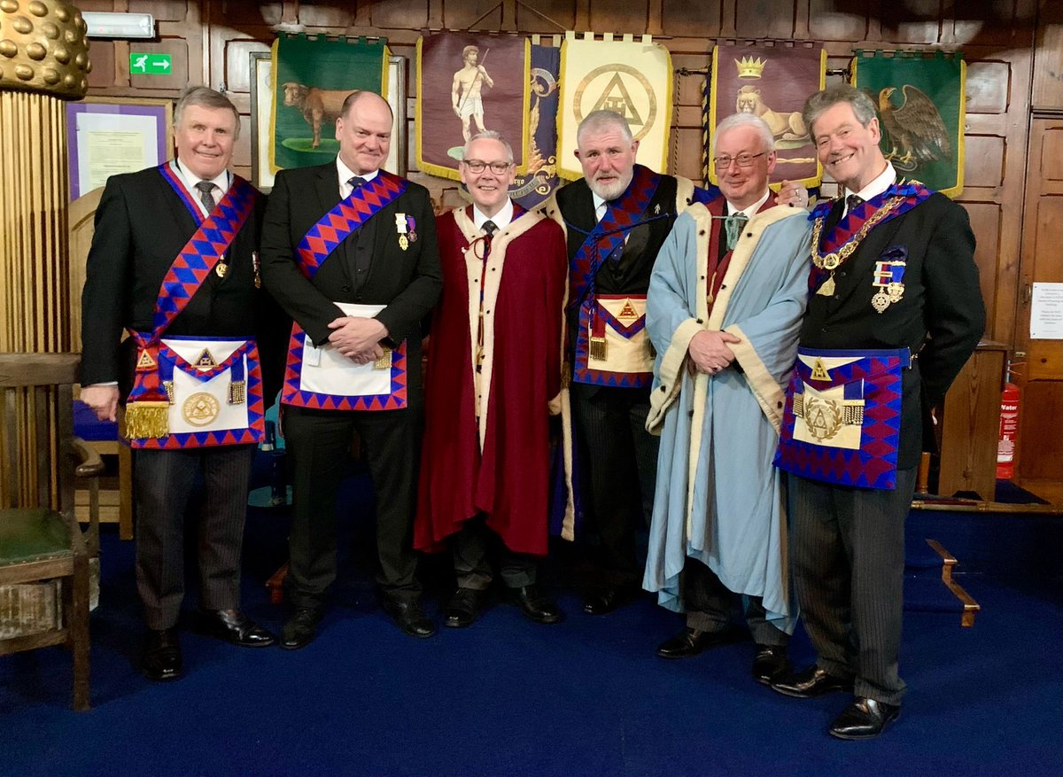 Roden Chapter, No, 6243 recently welcomed 2 joining members. Great to see this Whitchurch Chapter growing #Freemasons #Freemasonry