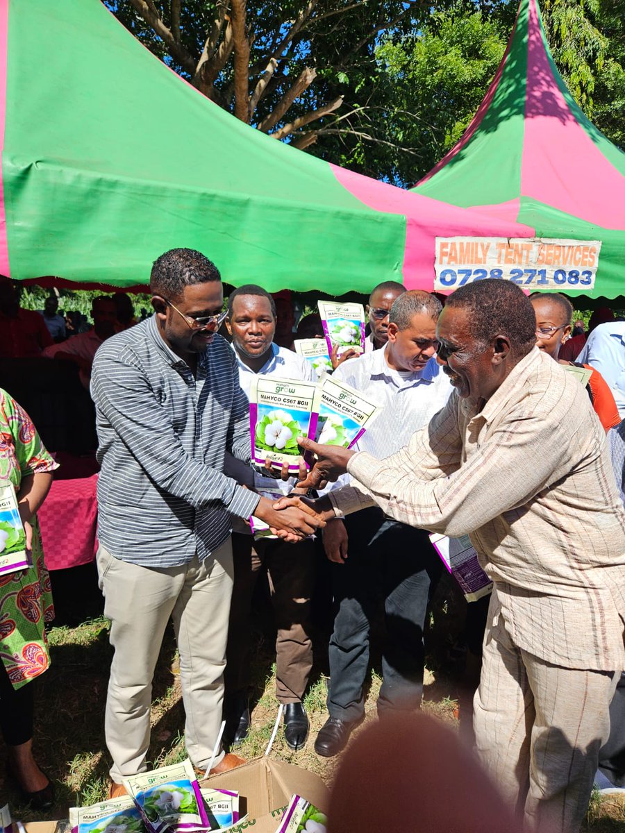 PSAhassan's tweet photo. Cotton is a priority value chain under the agricultural transformation pillar of the Bottom Up Economic Transformation Agenda.  Lamu is one of the 24 cotton-growing counties with the highest yield per acre.@rebecca_miano @LamuCountyKe @StateHouseKenya @Investment_Ke @SpokespersonGoK @ThikaClothMills