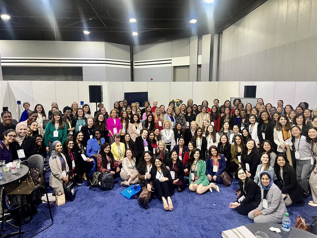 Just wrapped up an incredible experience with #ACCIM program at #ACC24!🌟 Met amazing peers in my cohort and had the privilege to meet and learn from inspiring mentors in person.

#ACCinTouch #WIC 
@KTamirisaMD @DrRosanel @DrQuinnCapers4  @melsulistio