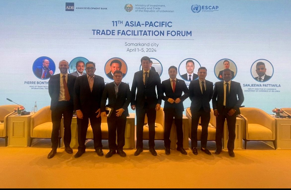 Honoured to represent @PakSingleWindow at the 11th Asia Pacific Facilitation Forum organised by @UNESCAP in collaboration with @ADB_HQ and the Govt. of Uzbekistan at Samarkand in a panel discussion on essential components of digital trade facilitation. We are doing well folks! 😊