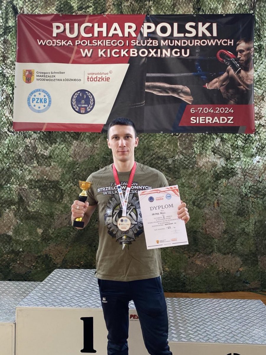 17WBZ's tweet image. #Pointfighting 
🥉Brązowy medal dla żołnierza #2bpzmot, #17WBZ.
Brawo Kacper 👏🏻
W miniony weekend w Sieradzu odbyły się zawody o 🏆 Puchar #WP i Służb Mundurowych w kickboxingu.
W rozgrywkach wystartowało około 240 zawodników w trzech formułach pointfighting, kick light oraz K1.