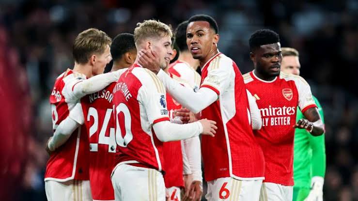 ShakesRampedi's tweet photo. 19:00
Playing The Field With Shakes show
19:30
Banyana Banyana v Nigeria
Cape Town Spurs v Sundowns
21:00
Arsenal v Bayern Munich
Real Madrid v Manchester City
I live for days like this 🔥🔥🔥😁😁😁🥳🥳🥳
#PTFWShakes #DStvPrem #OlympicsQualifier #UCL https://t.co/g7ToLfA9eW