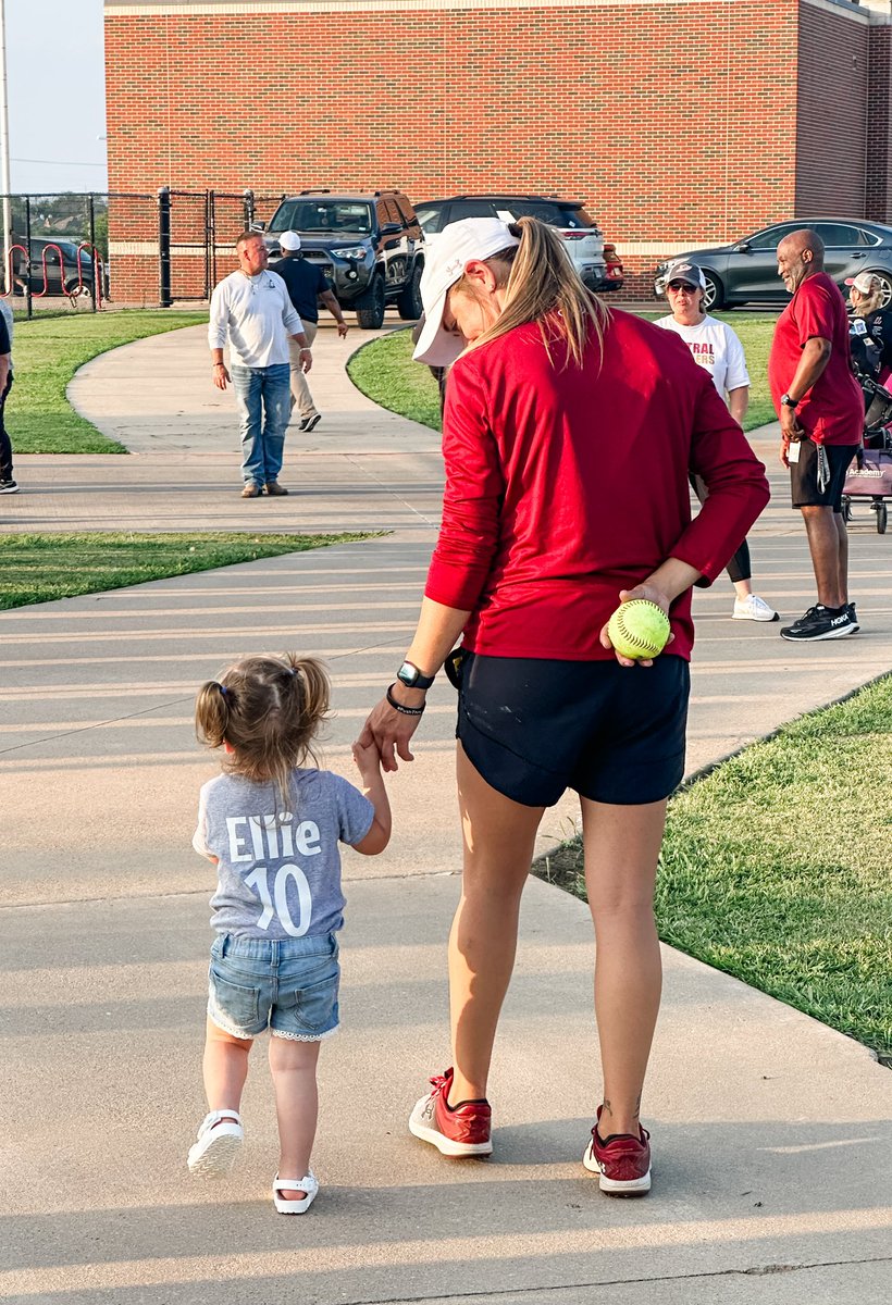 Couldn’t be more thankful for the time we get to spend together at the ballpark!❤️🥎 Here’s to constantly striving to be a Mama she’s proud of and many more nights at the field. #CoachsKid #ProudMama