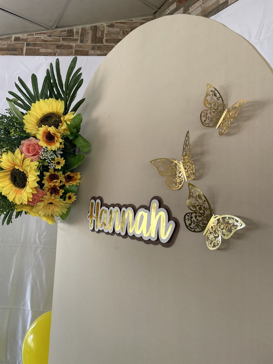 Pamelatejeira16's tweet photo. Oigan vayan y sígannos en Ig @decorapty @c_papersbym5j 
Decoración de eventos y craft en Penonomé, Aguadulce y Santiago! 🎈🌸 https://t.co/GfVrRCvLGB