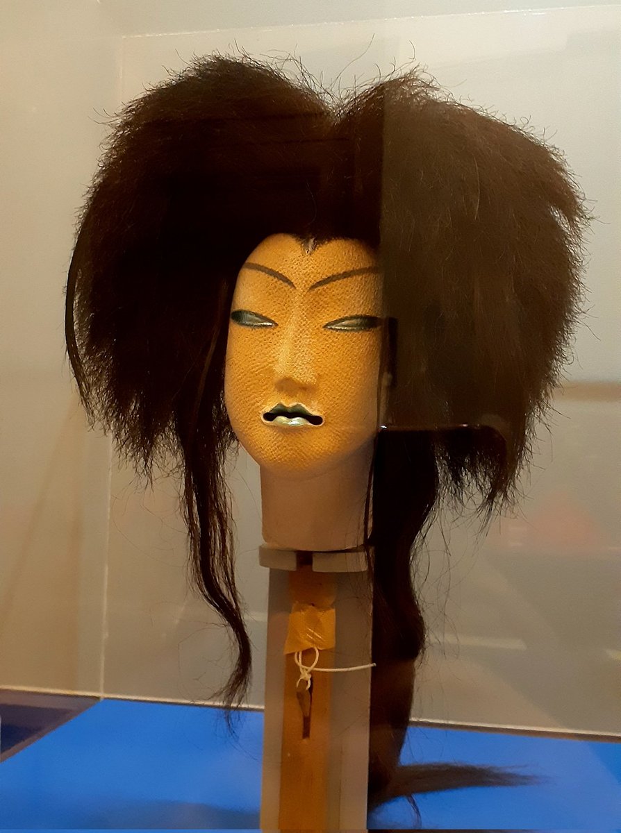 おはようございます！ 前回企画展に続き展示中なのが、こちらの天草