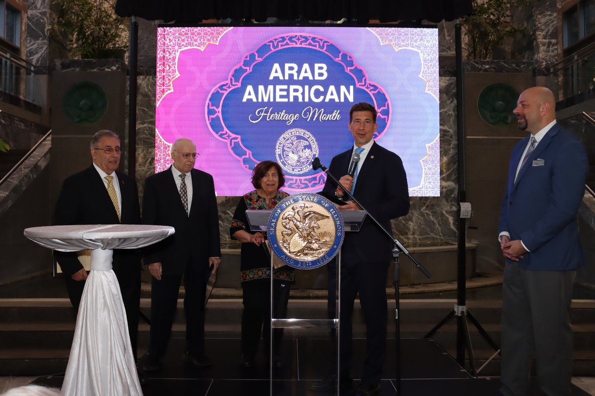 ILSecOfState's tweet image. Thanks to all who joined us for our second annual Community Iftar, as we bid farewell to #Ramadan and welcome the joyous festivities of Eid al-Fitr. May this special time be filled with love, laughter, and cherished moments with loved ones. #ILSOS