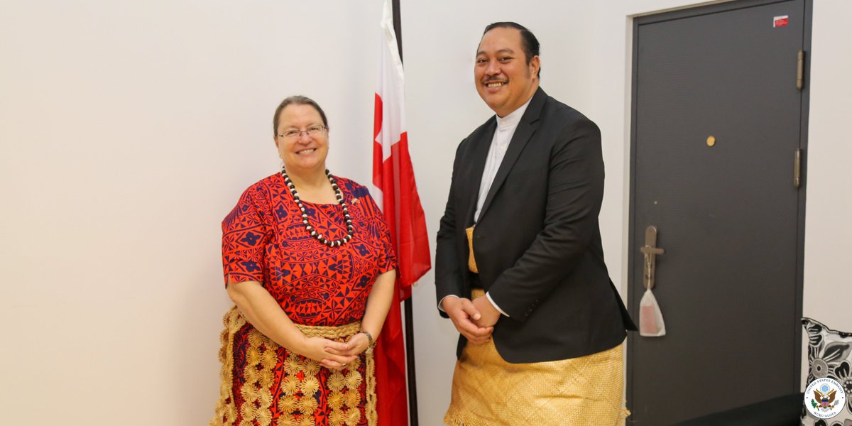 🇺🇸👑🇹🇴 Honored to meet His Royal Highness Crown Prince Tupoutoʻa ʻUlukalala to discuss our ongoing cooperation, particularly in defense after his recent trip to Tokyo. I look forward to working closely with him to deepen #USwithTonga engagement since the opening of the U.S.…
