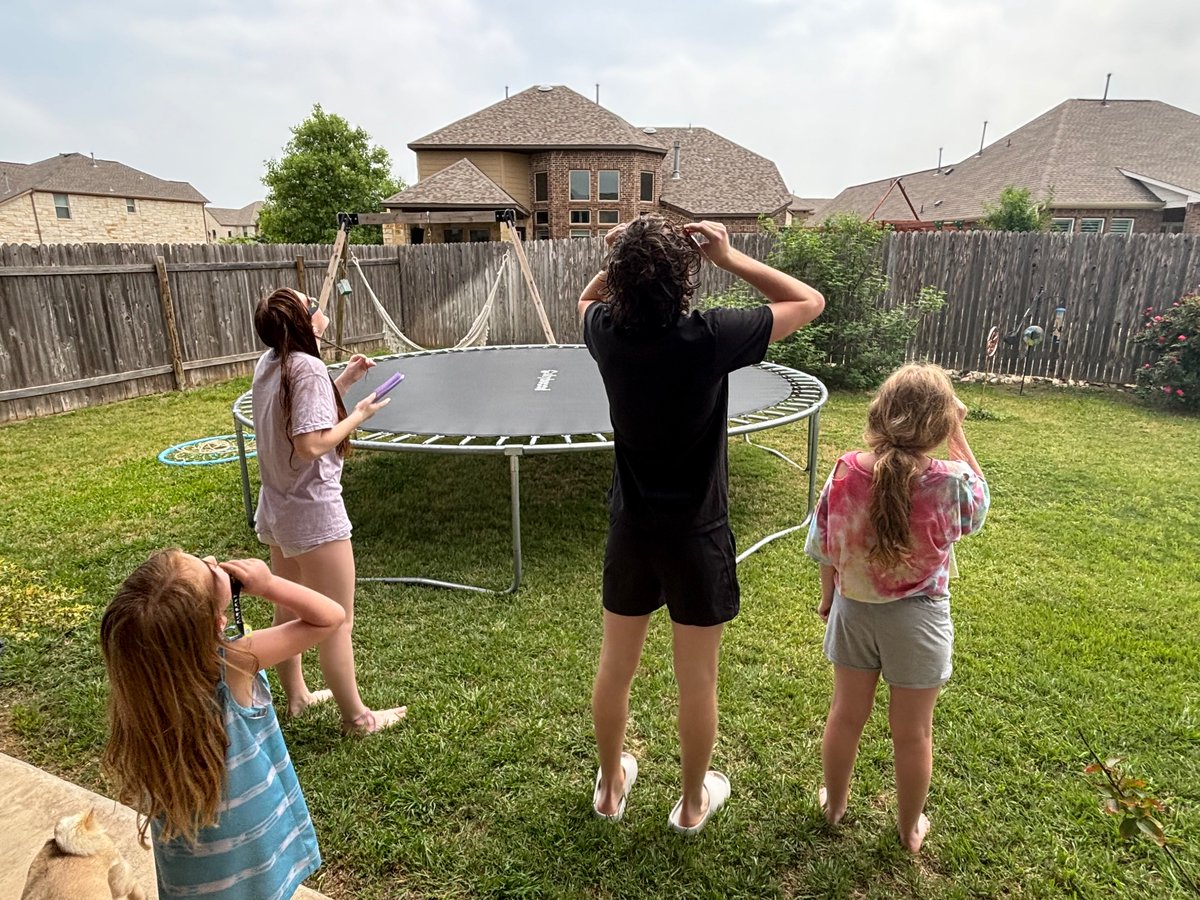 Lauren Houser tweet media