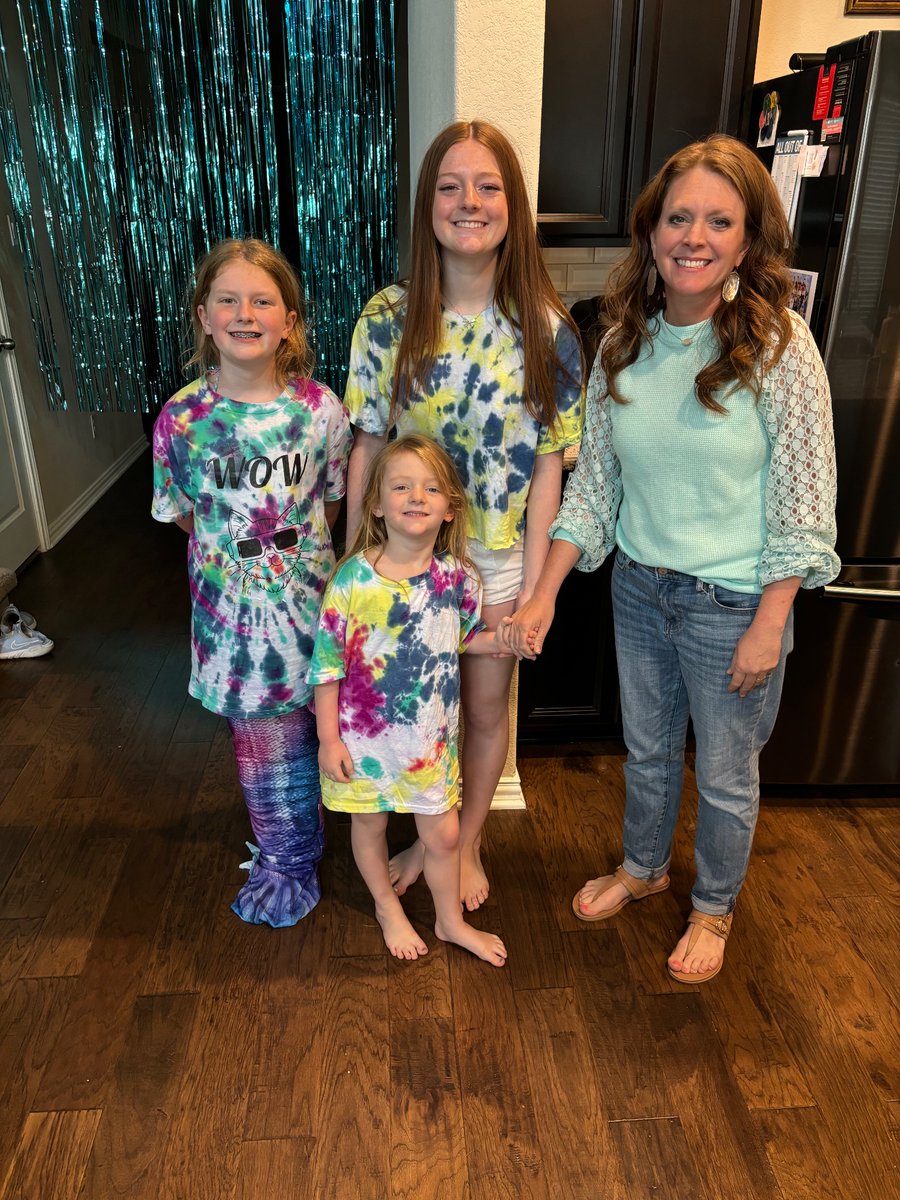 Lauren Houser tweet media