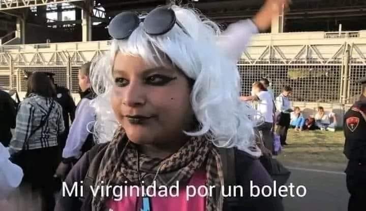 AndiiiMtz280's tweet image. CD9 anuncia concierto de despedida 

Yo automáticamente: