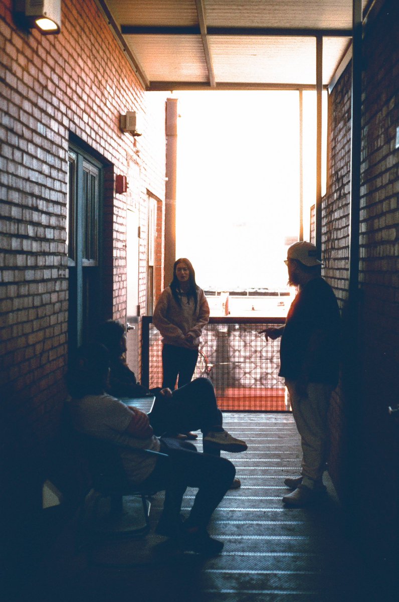 Really cool shot on Phoenix Harmon 200. Just the homies chillin pre-show
