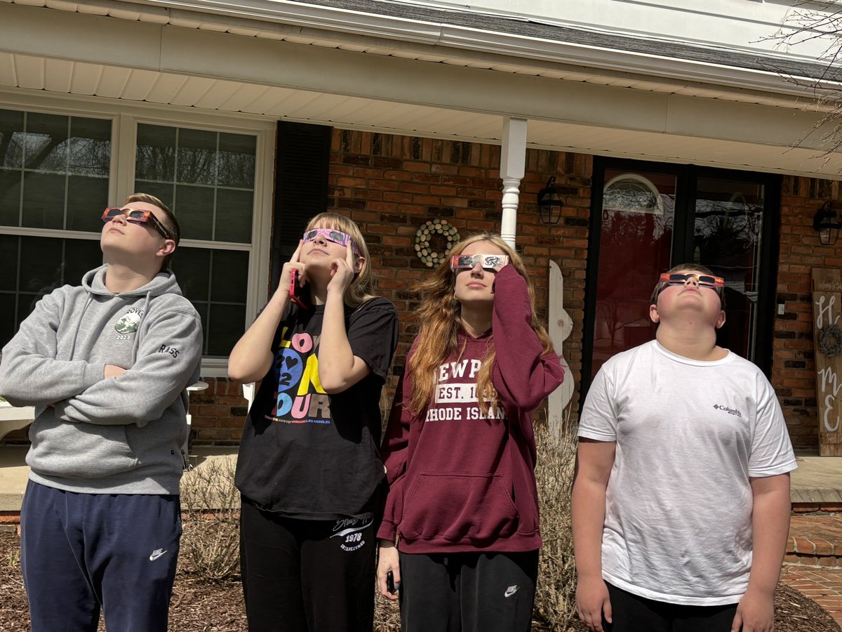 Jenn Rass tweet media